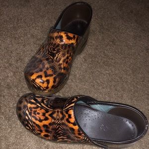 Dansko clogs size 38